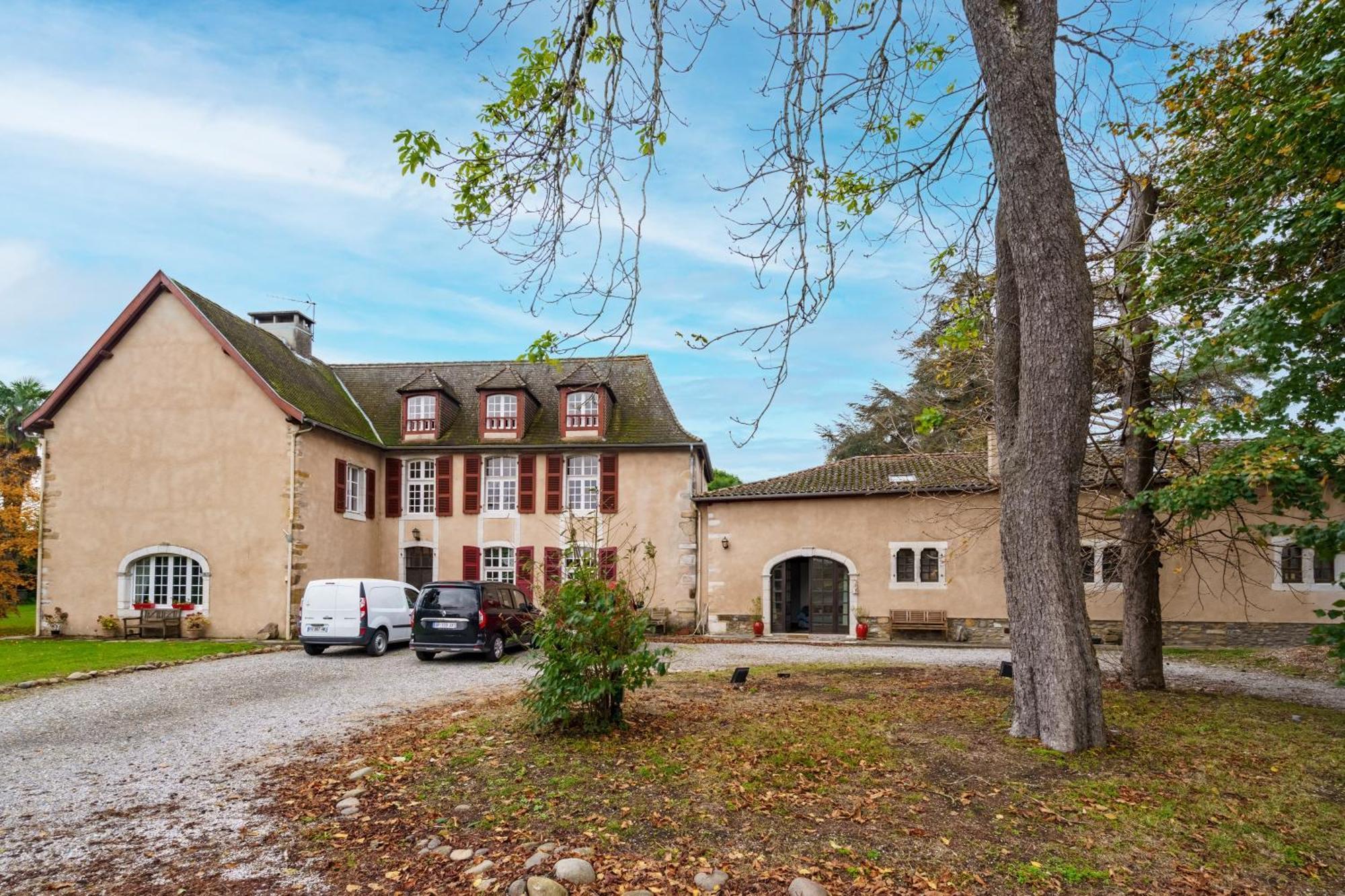 Vila The Coach House - Avec Piscine Partagee Osserain-Rivareyte Exteriér fotografie